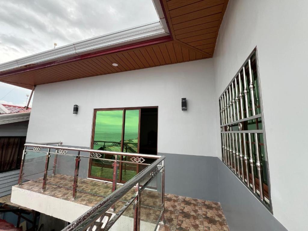 Spacious Seaview Studio In Lila, Bohol Hotel Exterior photo